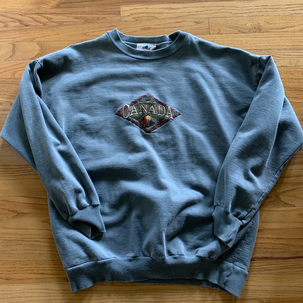 vintage canada sweatshirt size large